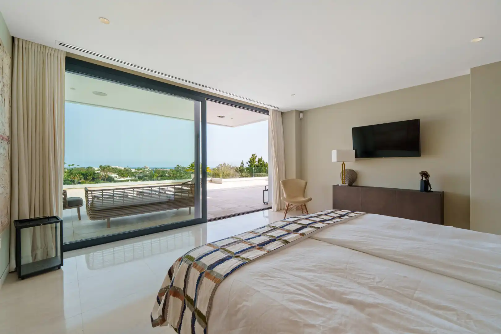 House with terrace for sale in Nueva Andalucía, imagen 14