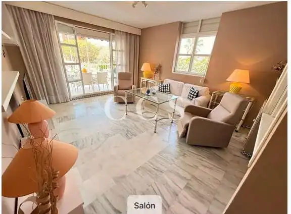 Piso con piscina en venta en Castillo Sohail - Myramar