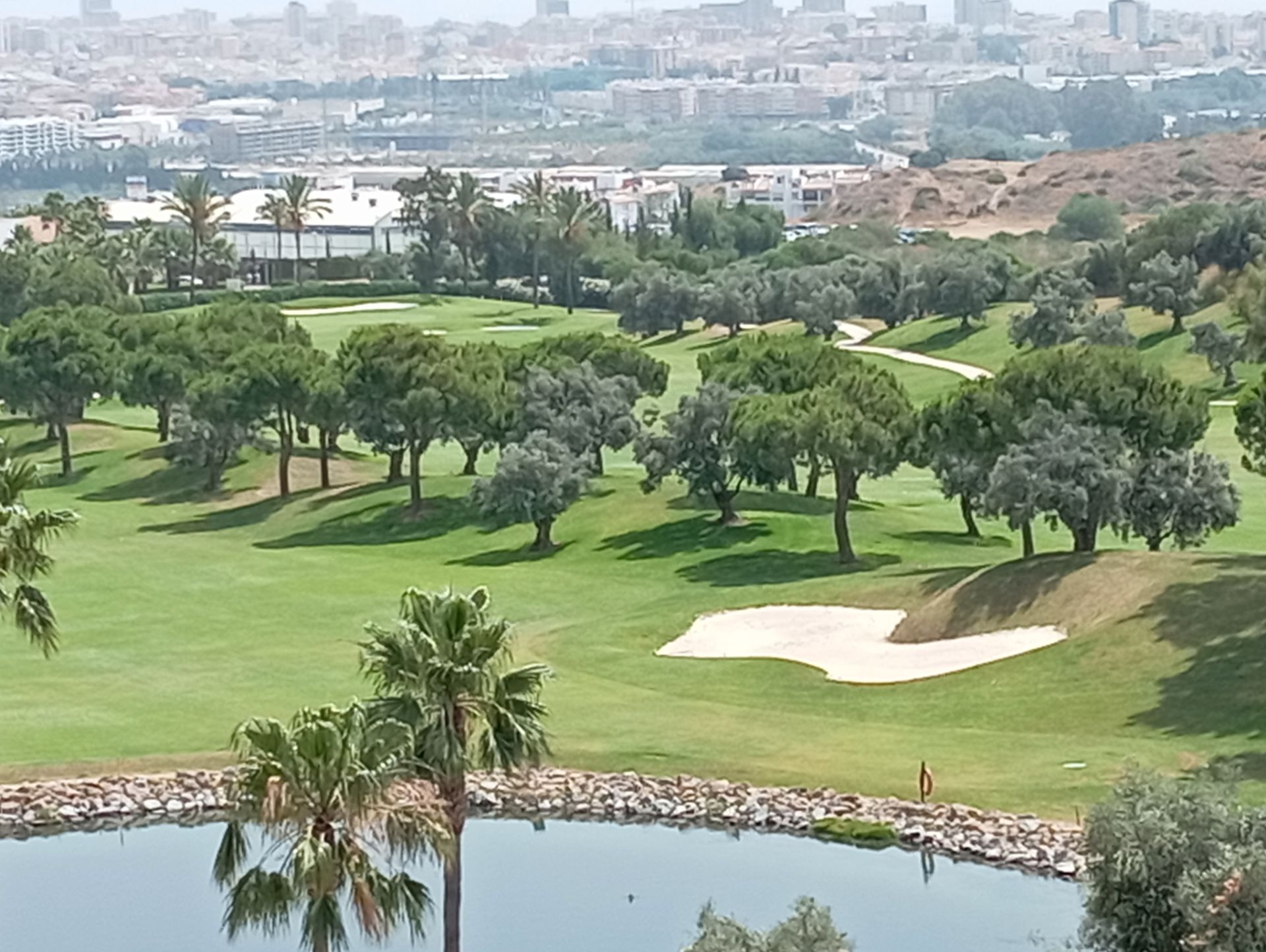 Vista exterior de Planta baixa en venda en Mijas amb Terrassa, Traster i Forn
