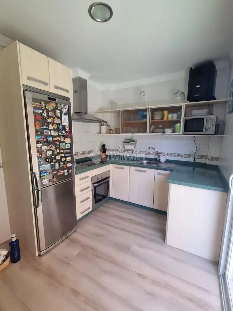 Casa aparellada en venda a Morón de la Frontera, imagen 8