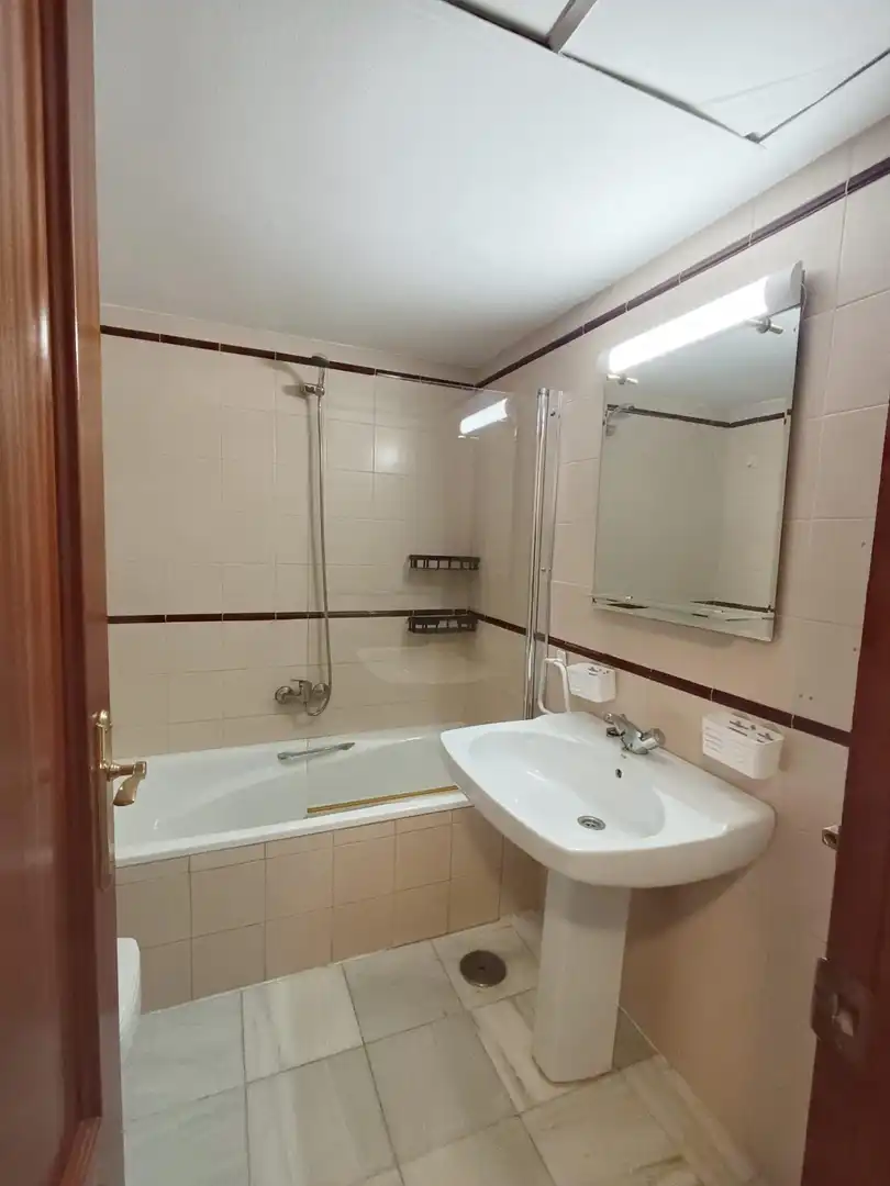 Baño de Piso en venta en Córdoba con Aire acondicionado, Calefacción y Terraza