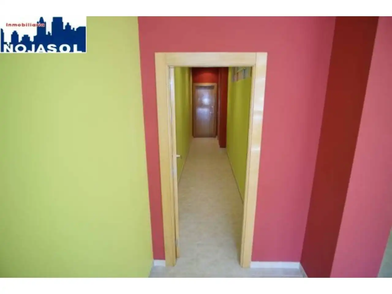 Büro zum Verkauf in Bareyo