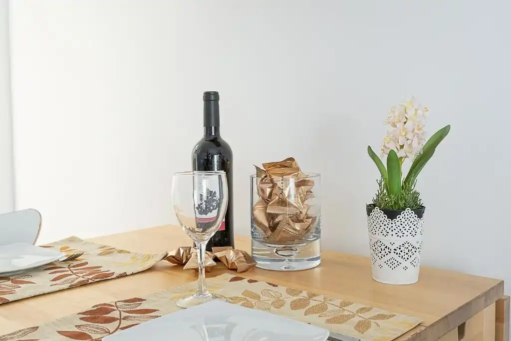 Comedor de Estudio en venta en Benalmádena con Aire acondicionado, Amueblado y Piscina comunitaria
