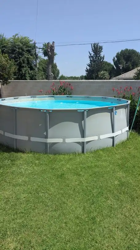 Piscina de Casa o chalet en venta en Escalona con Aire acondicionado, Calefacción y Amueblado