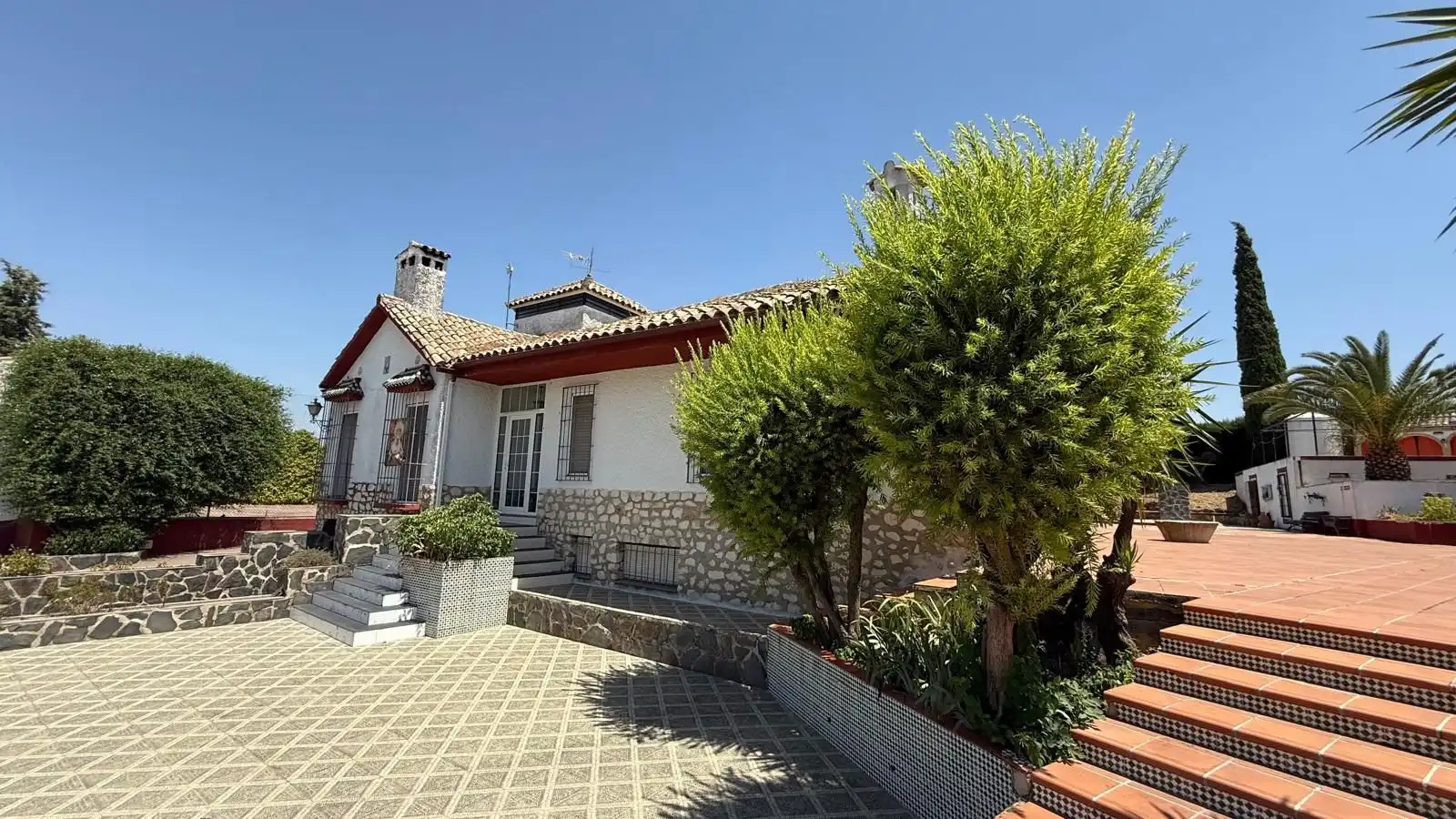 Vista exterior de Casa o chalet en venta en Montilla con Aire acondicionado, Jardín privado y Terraza