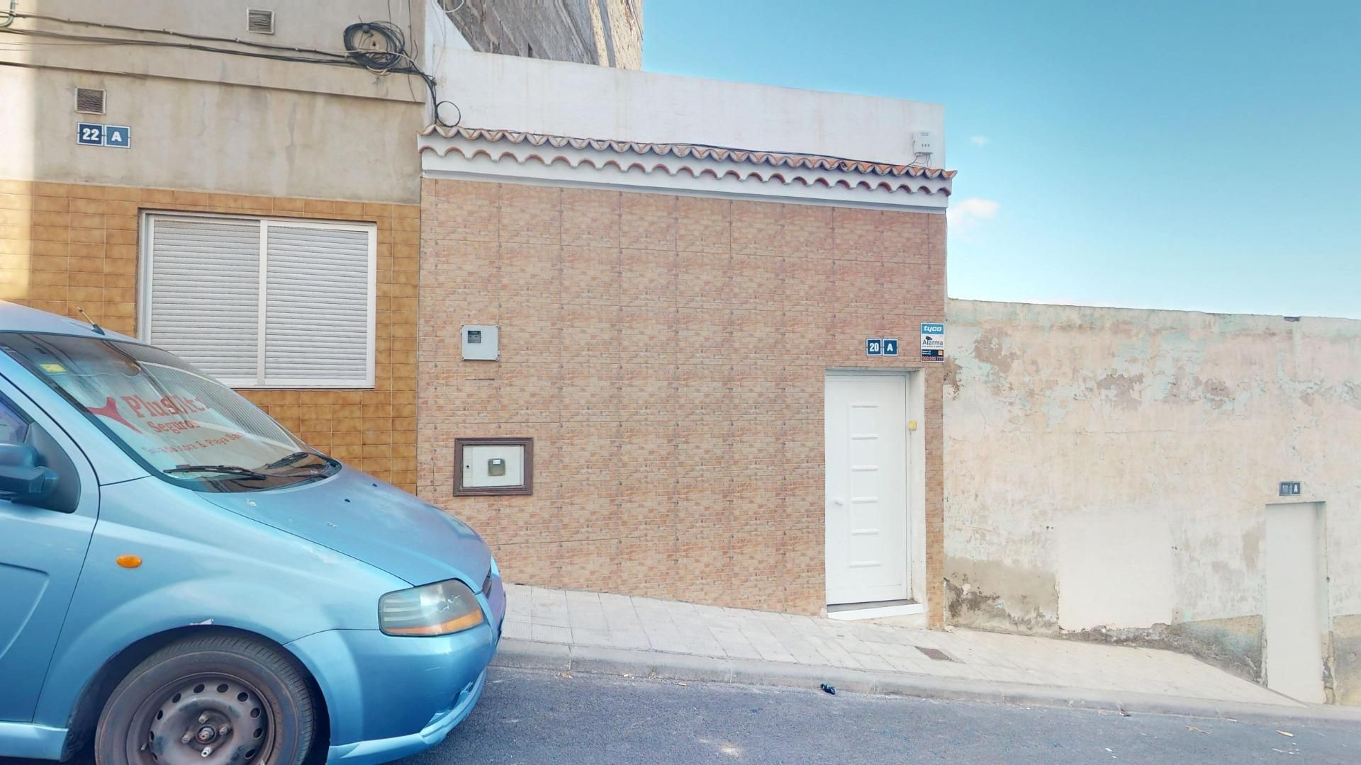 Exterior view of House or chalet for sale in  Santa Cruz de Tenerife Capital  with Terrace