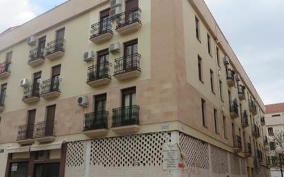 Box room for sale in Juzgados - La Feria