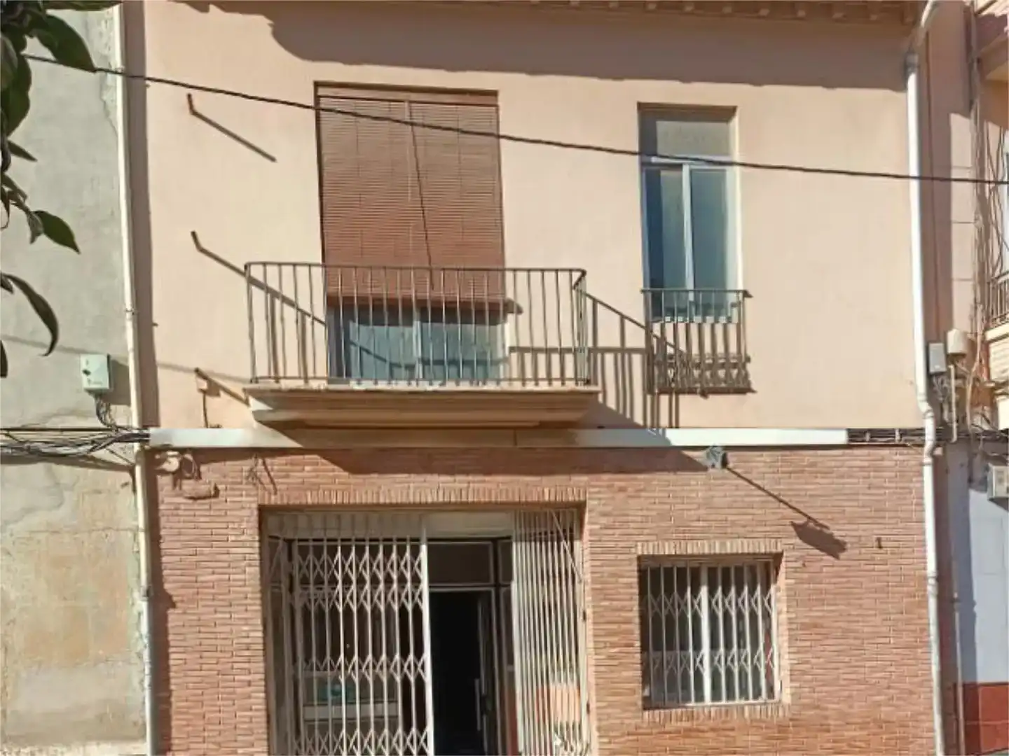 Vista exterior de Casa adosada en venda en Massamagrell amb Piscina i Balcó