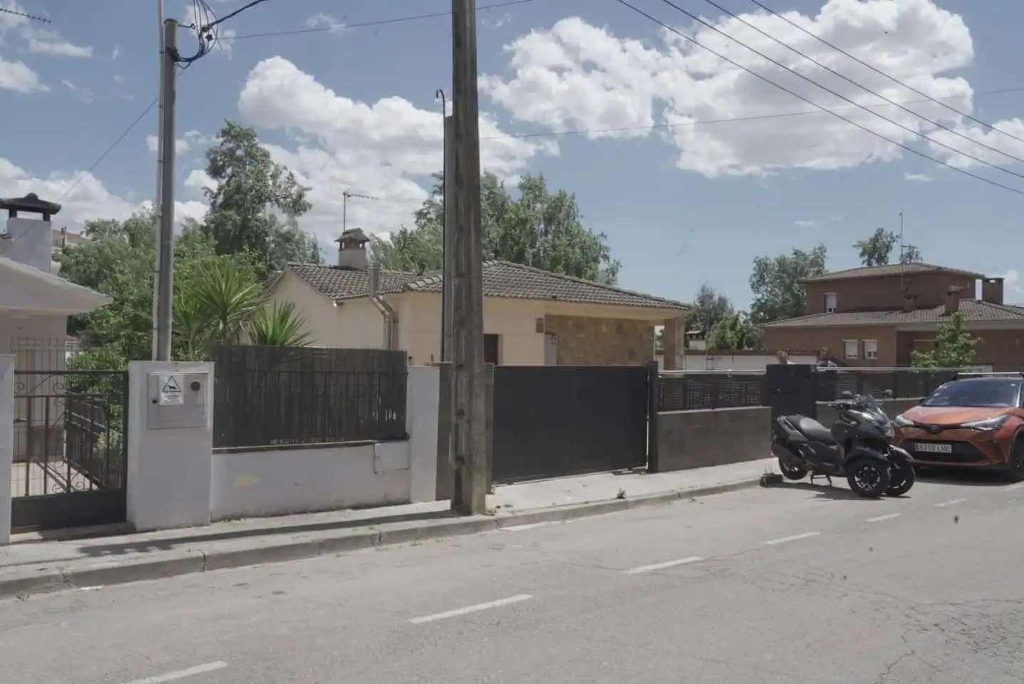 Vista exterior de Casa o chalet en venta en Lliçà d'Amunt con Aire acondicionado y Terraza