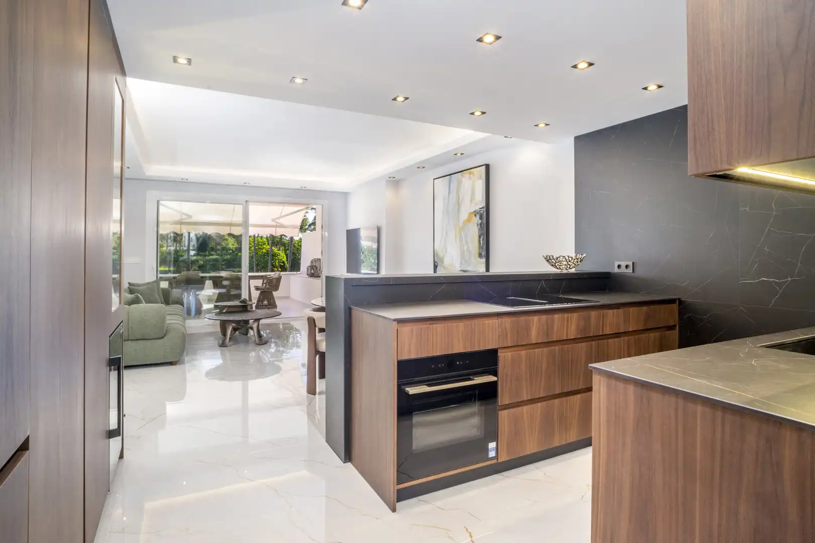 Apartment with pool for sale in Nueva Andalucía, imagen 8