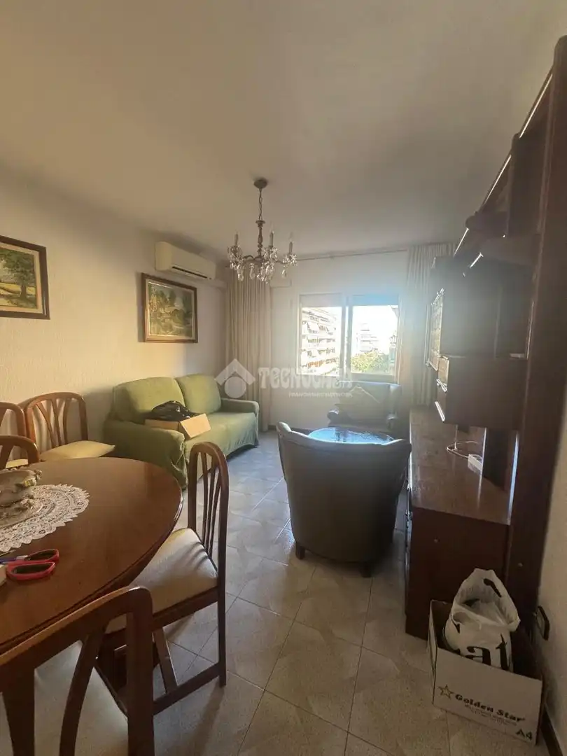 Sala d'estar de Pis en venda en Barcelona amb Aire condicionat