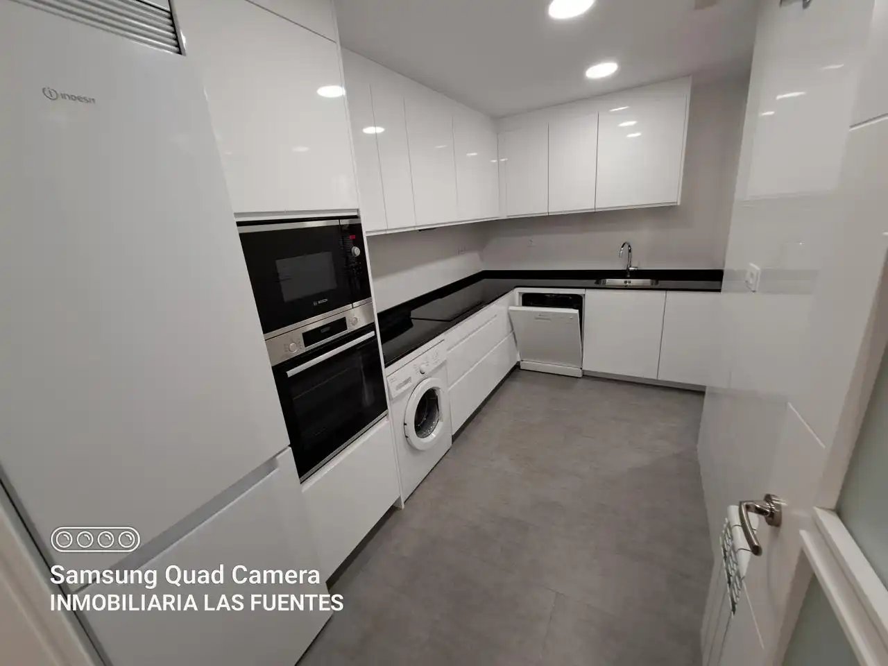 Cocina de Piso de alquiler en Zaragoza con Aire acondicionado, Calefacción y Terraza