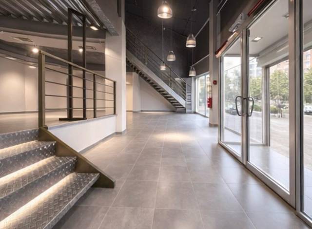 Local comercial en Venta en Paus - Poligono San Blas