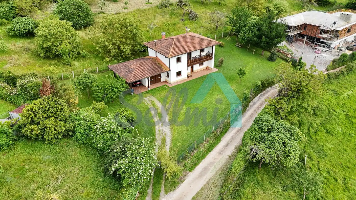 Casa o chalet en venta en Villaviciosa con Calefacción, Jardín privado y Parquet