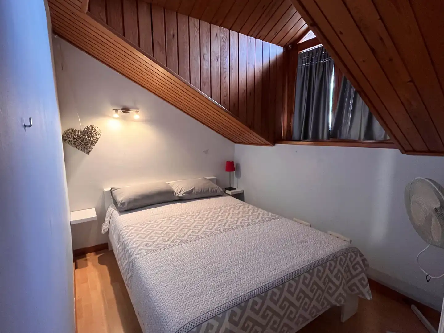 Habitación de Casa o chalet en venta en Sant Cebrià de Vallalta con Aire acondicionado, Calefacción y Jardín privado