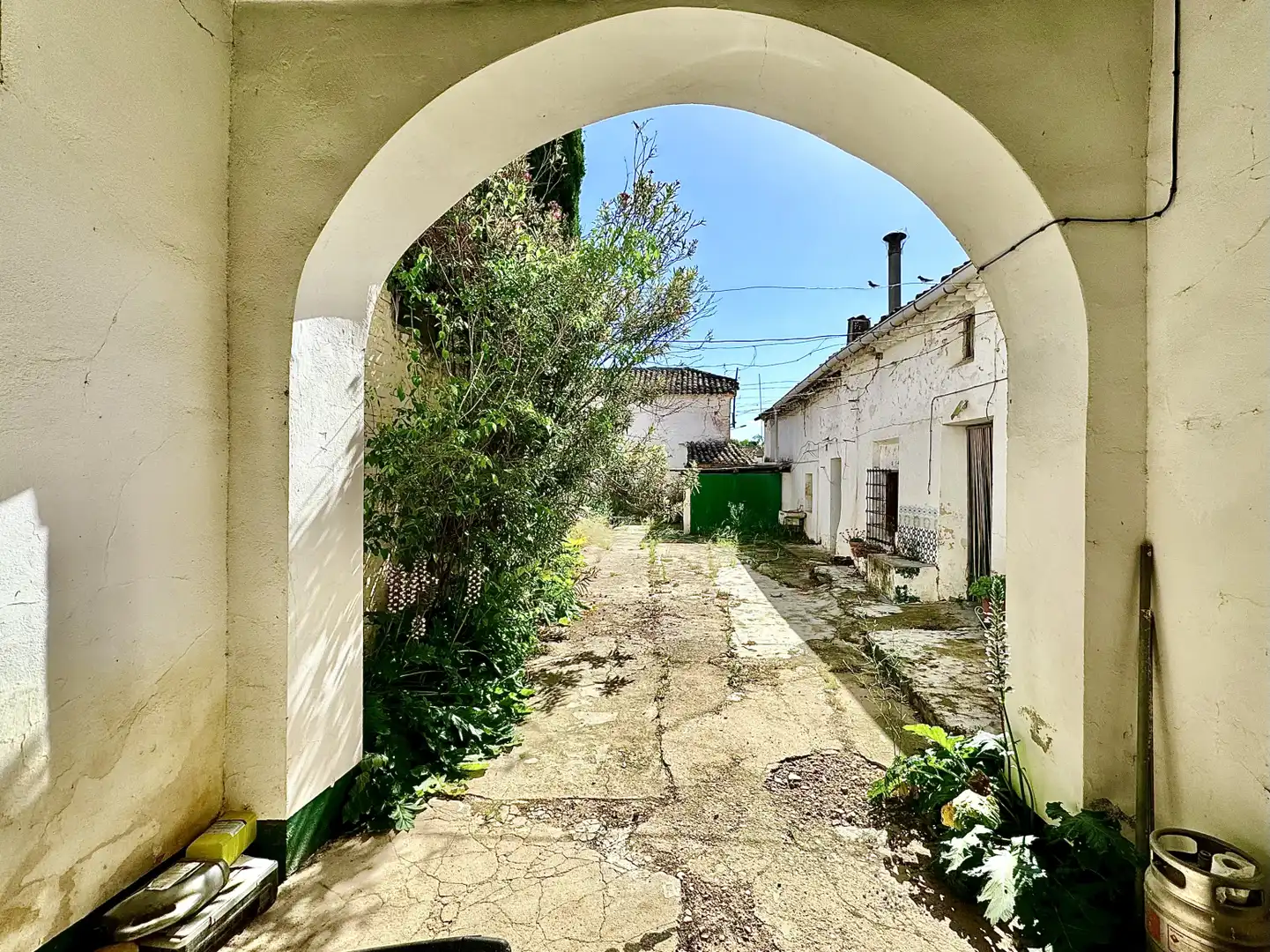 Vista exterior de Casa adosada en venta en Pozorrubielos de la Mancha con Calefacción, Trastero y Amueblado