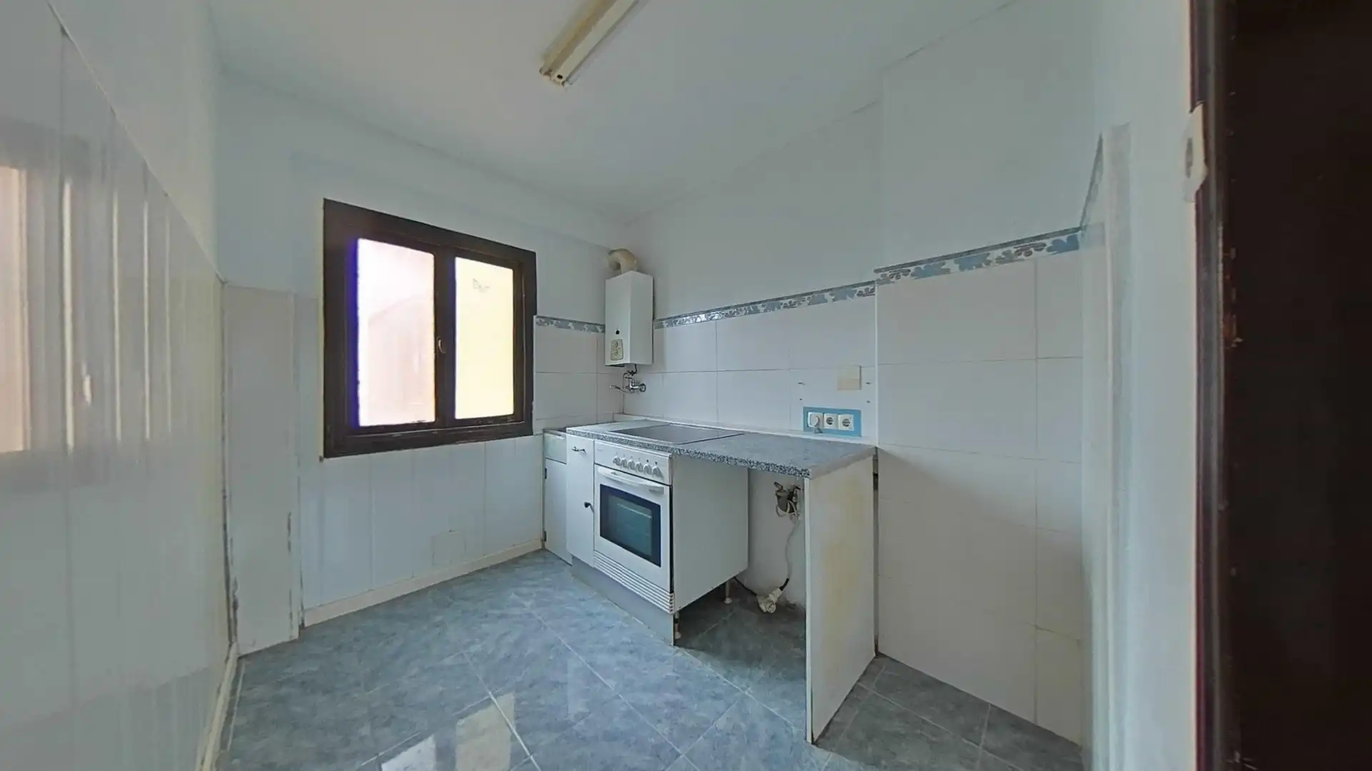 Cuina de Apartament en venda en Santa María de Cayón