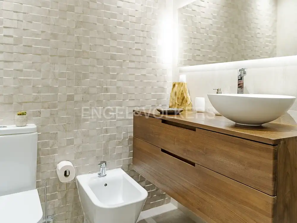 Baño de Apartamento en venta en Madrid con Aire acondicionado y Calefacción