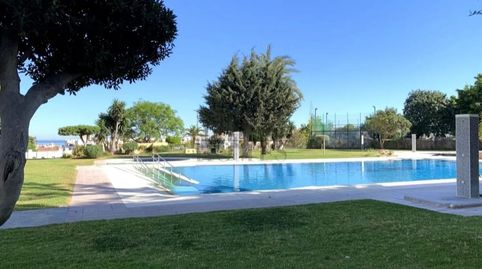 Foto 2 de Piso en venta en Calle la Colina, 10, La Colina, Torremolinos