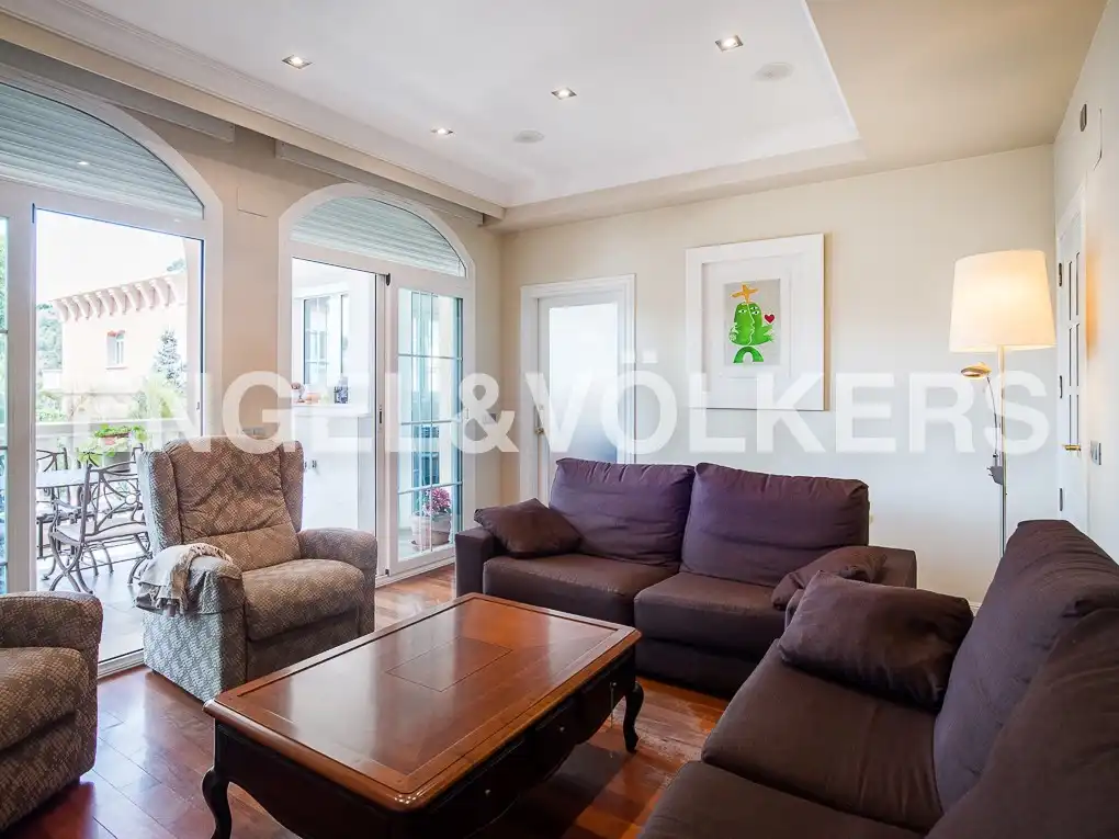 Sala de estar de Casa o chalet en venta en La Vall d'Uixó con Aire acondicionado, Calefacción y Jardín privado