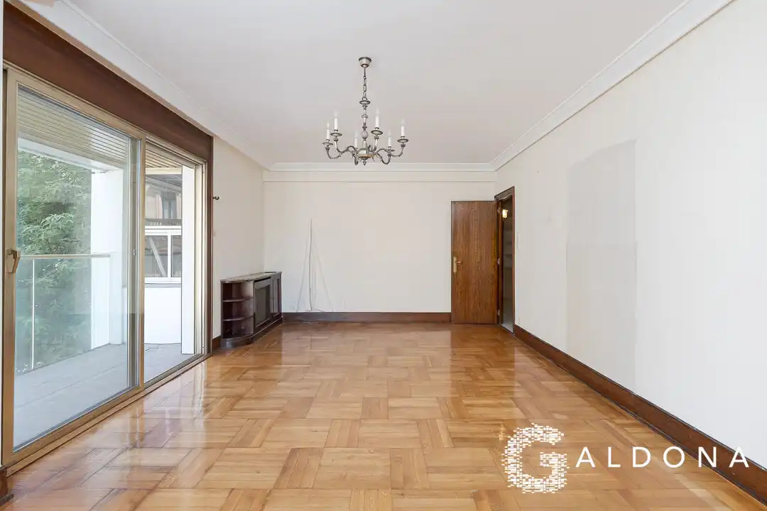 Comedor de Piso en venta en Donostia - San Sebastián  con Calefacción, Terraza y Balcón