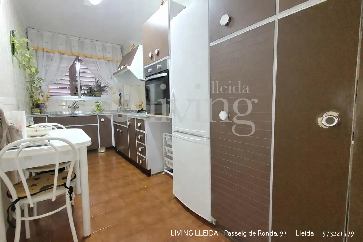 Flat for sale in Carrer Pau Claris, Príncep de Viana - Clot -Xalets Humbert Torres