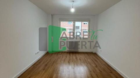 Foto 5 de Apartament en venda a Universidad, Ourense Capital