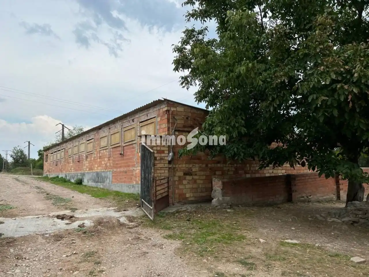Exterior view of Commercial properties for sale in Les Masies de Voltregà
