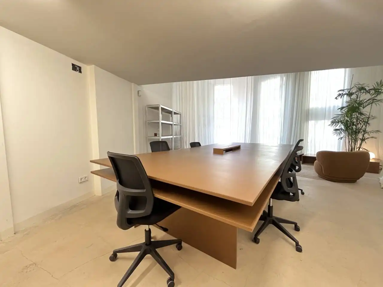 Local de lloguer a Calle Doctor Trueta, 202, El Poblenou