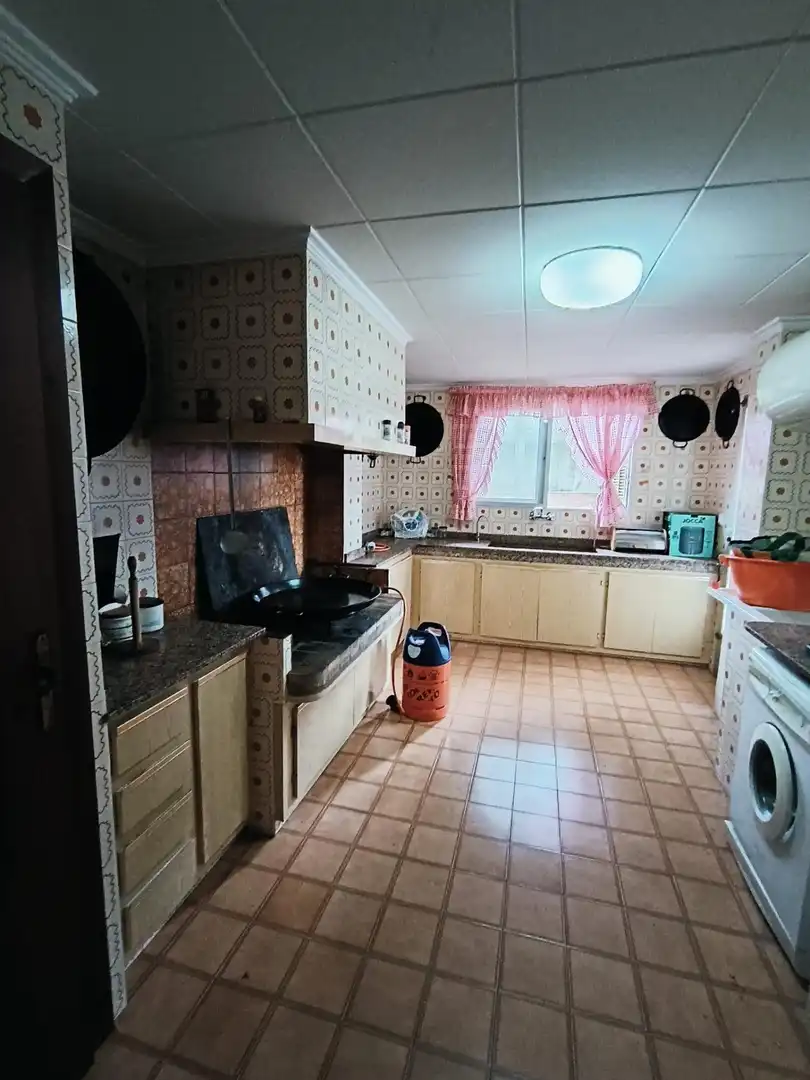 Cocina de Casa o chalet en venta en Alzira con Jardín privado y Terraza