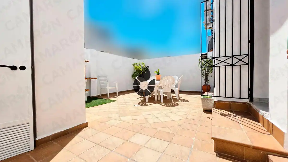 Terraza de Casa adosada en venta en Castilleja de la Cuesta con Aire acondicionado y Balcón
