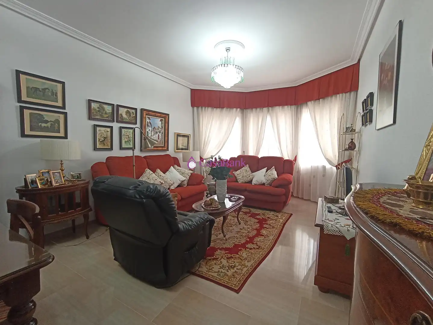 Casa con jardín en venta en Periurbano Oeste - Sierra