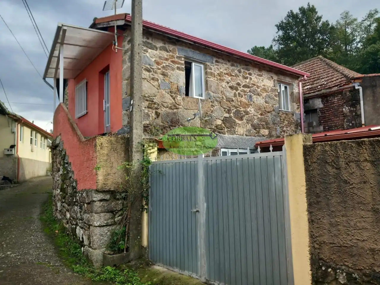 Exterior view of Houses for sale in Gomesende  with Storage room