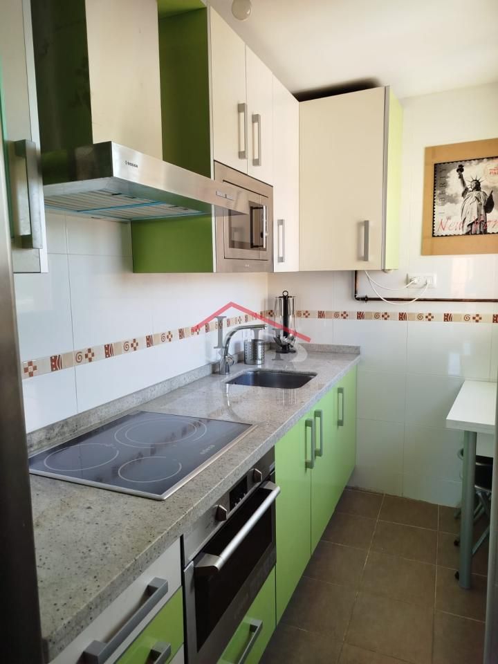Cuina de Apartament en venda en San Andrés del Rabanedo amb Calefacció, Parquet i Traster