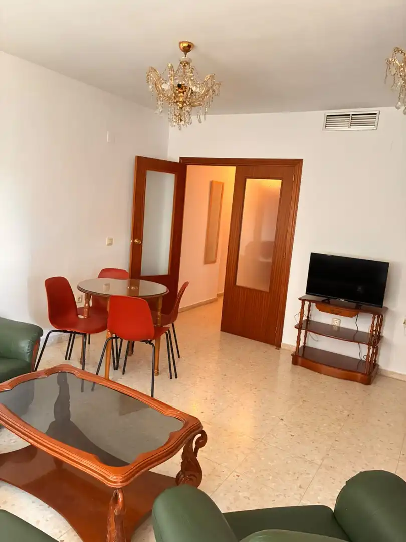 Piso con terraza en alquiler en Maria Auxiliadora - Barriada de Llera, imagen 17