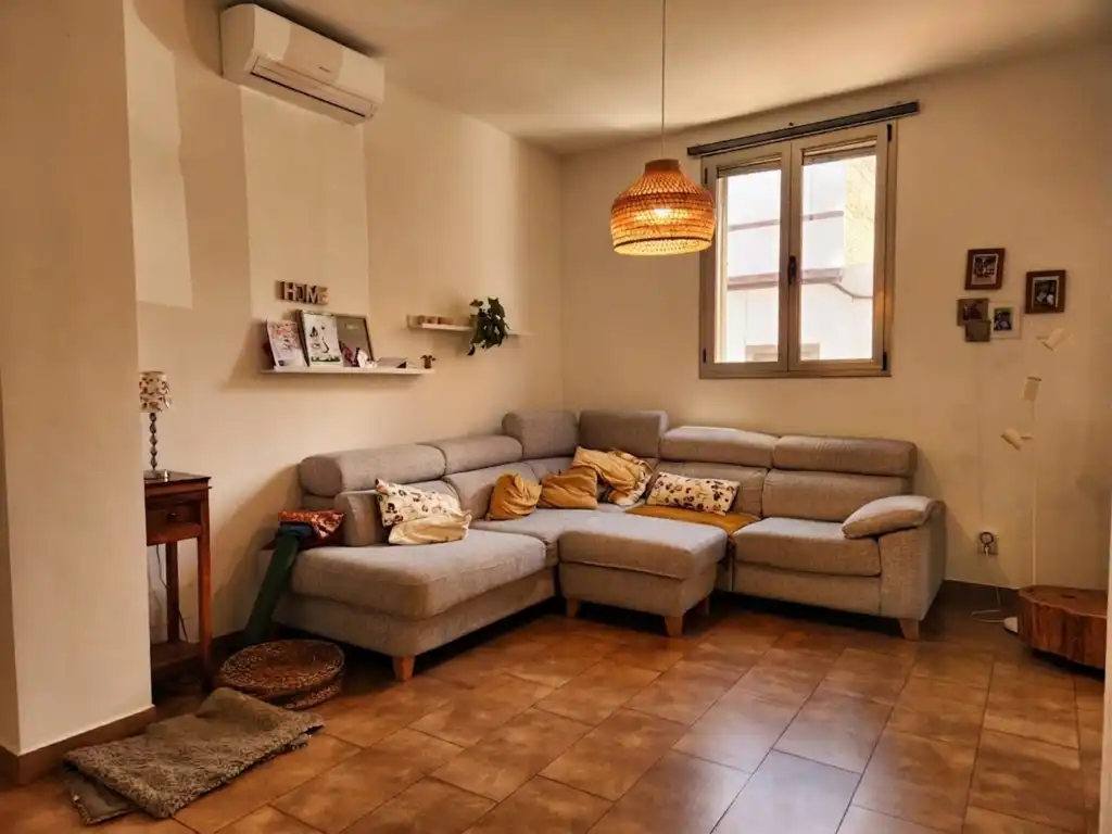 Sala d'estar de Casa o xalet en venda en Las Palmas de Gran Canaria amb Aire condicionat i Terrassa