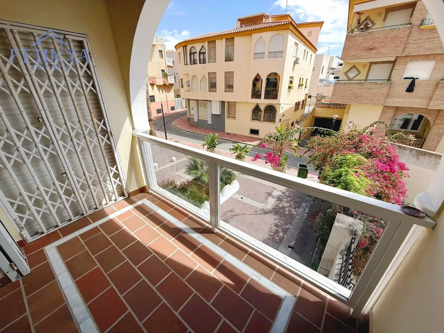 Piso con ascensor en venta en Almuñecar centro, imagen 2