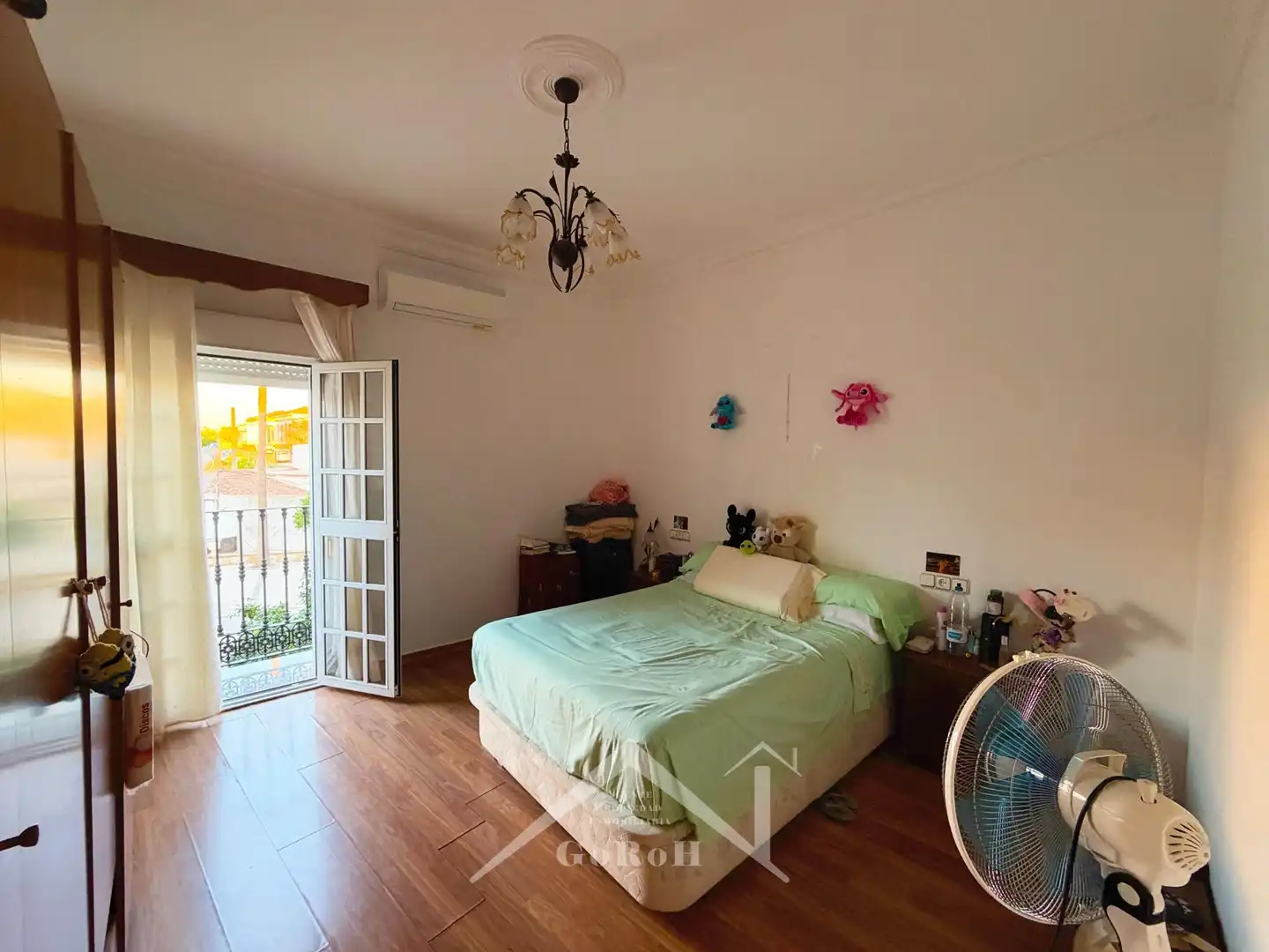 Habitación de Edificio en venta en Almadén de la Plata, Sevilla