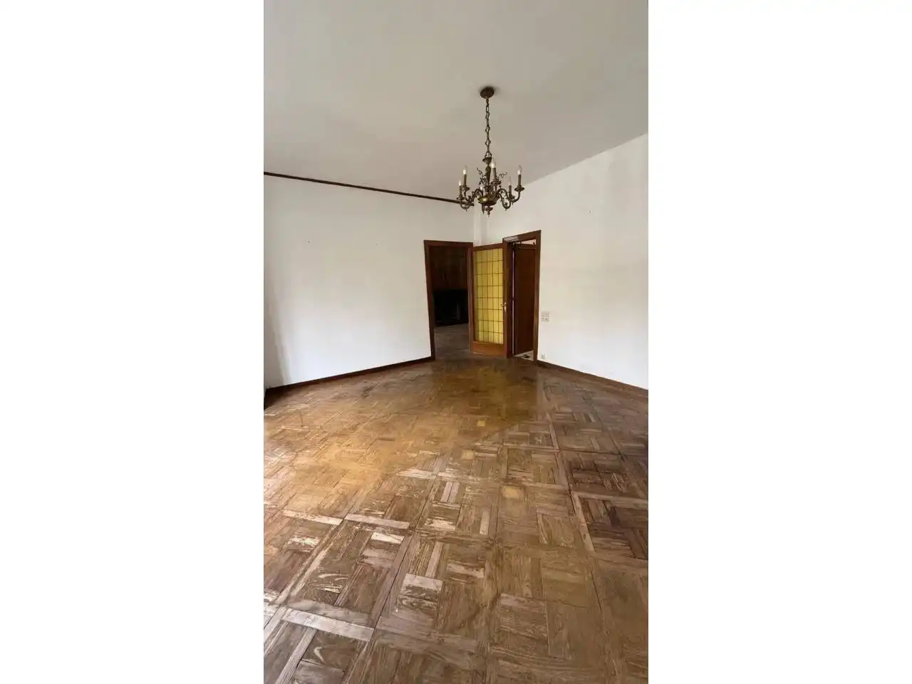 Dormitori de Pis en venda en Madrid amb Parquet i Moblat