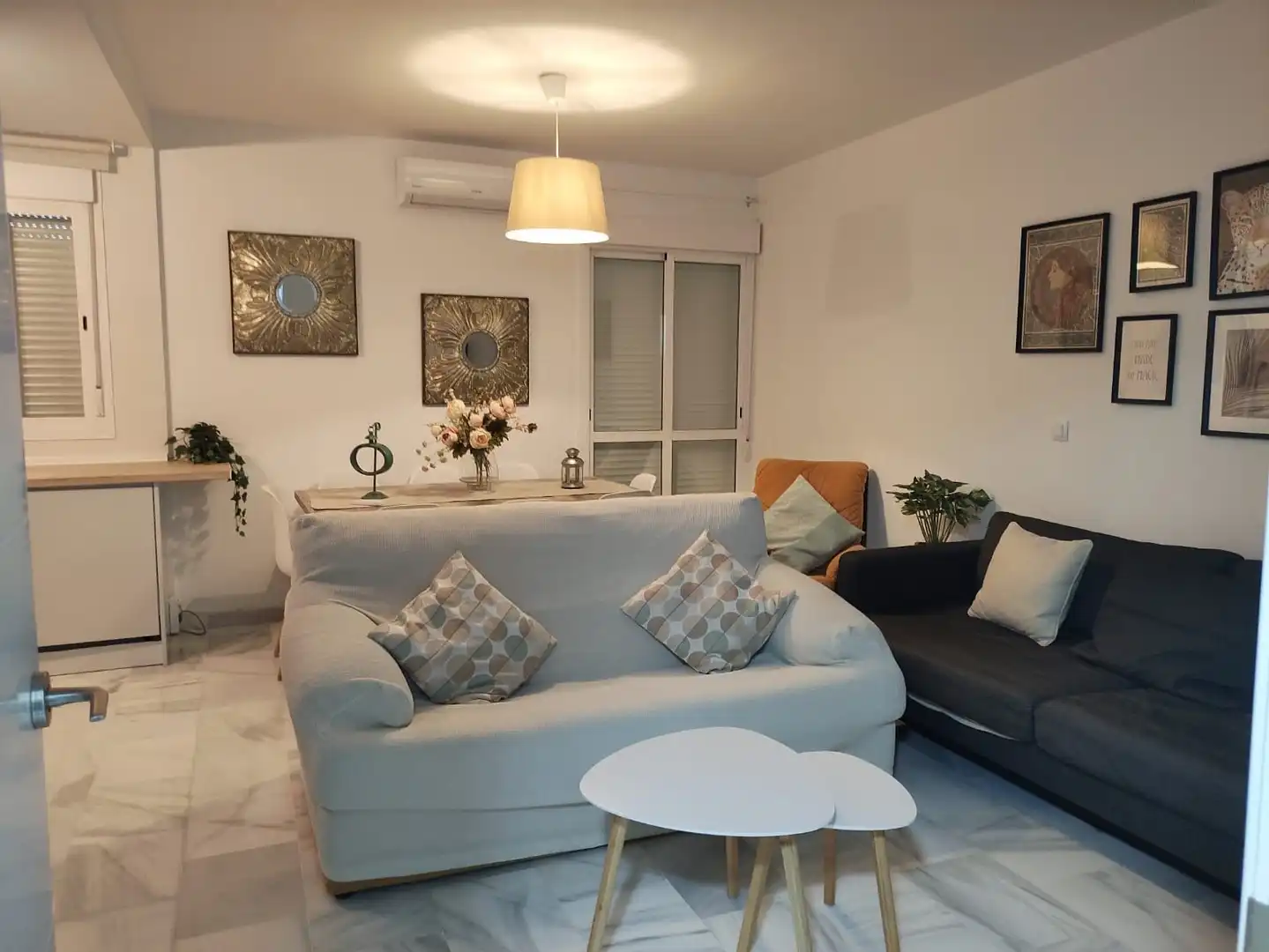 Sala de estar de Piso en venta en Sanlúcar de Barrameda con Aire acondicionado