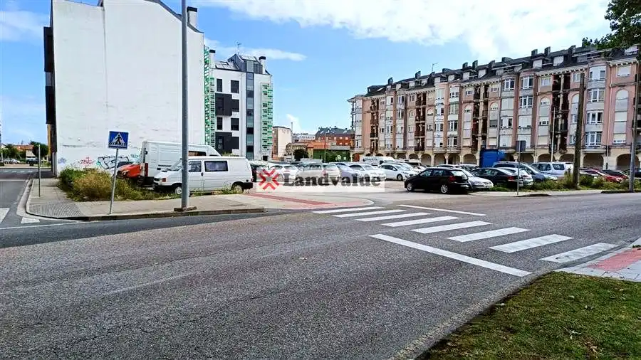 Außenansicht von Residential zum Verkauf in Santander