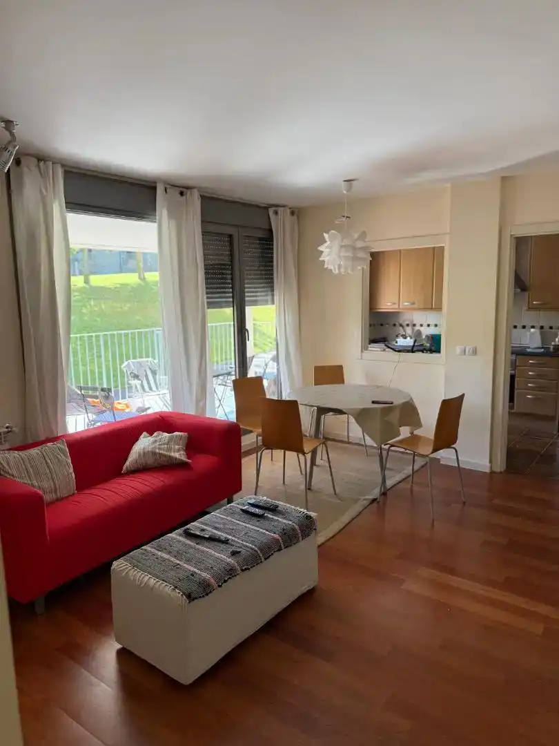 Wohnzimmer von Wohnung zur Miete in Sabiñánigo mit Privatgarten, Parkett und Abstellraum
