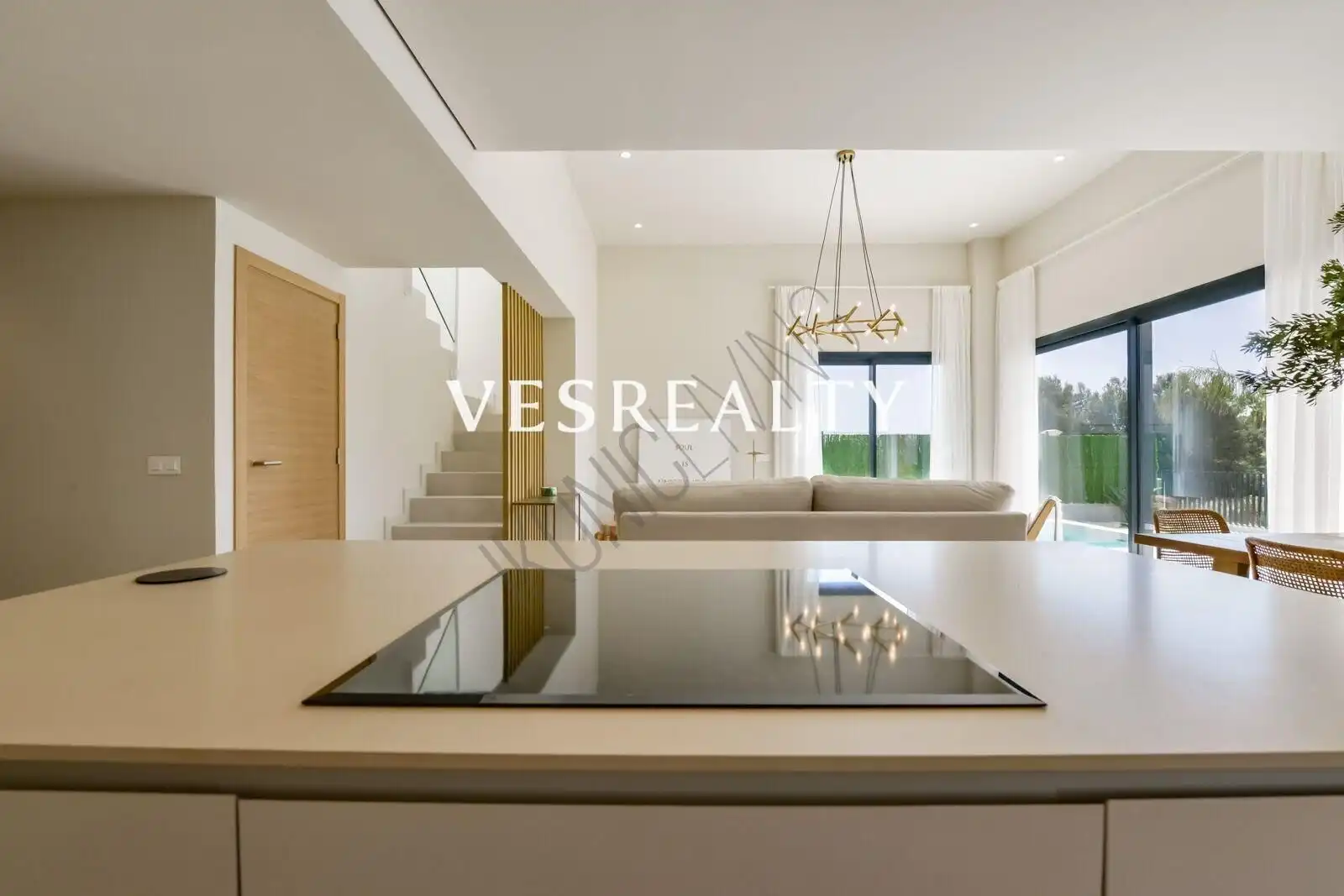 Chalet con piscina en venta en Golf Bahía, imagen 12