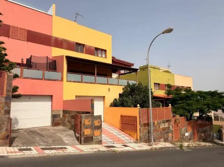 Vista exterior de Piso en venta en Las Palmas de Gran Canaria