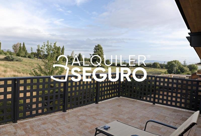 Foto 1 de Casa o xalet de lloguer a Maria Moliner, Loeches, Madrid