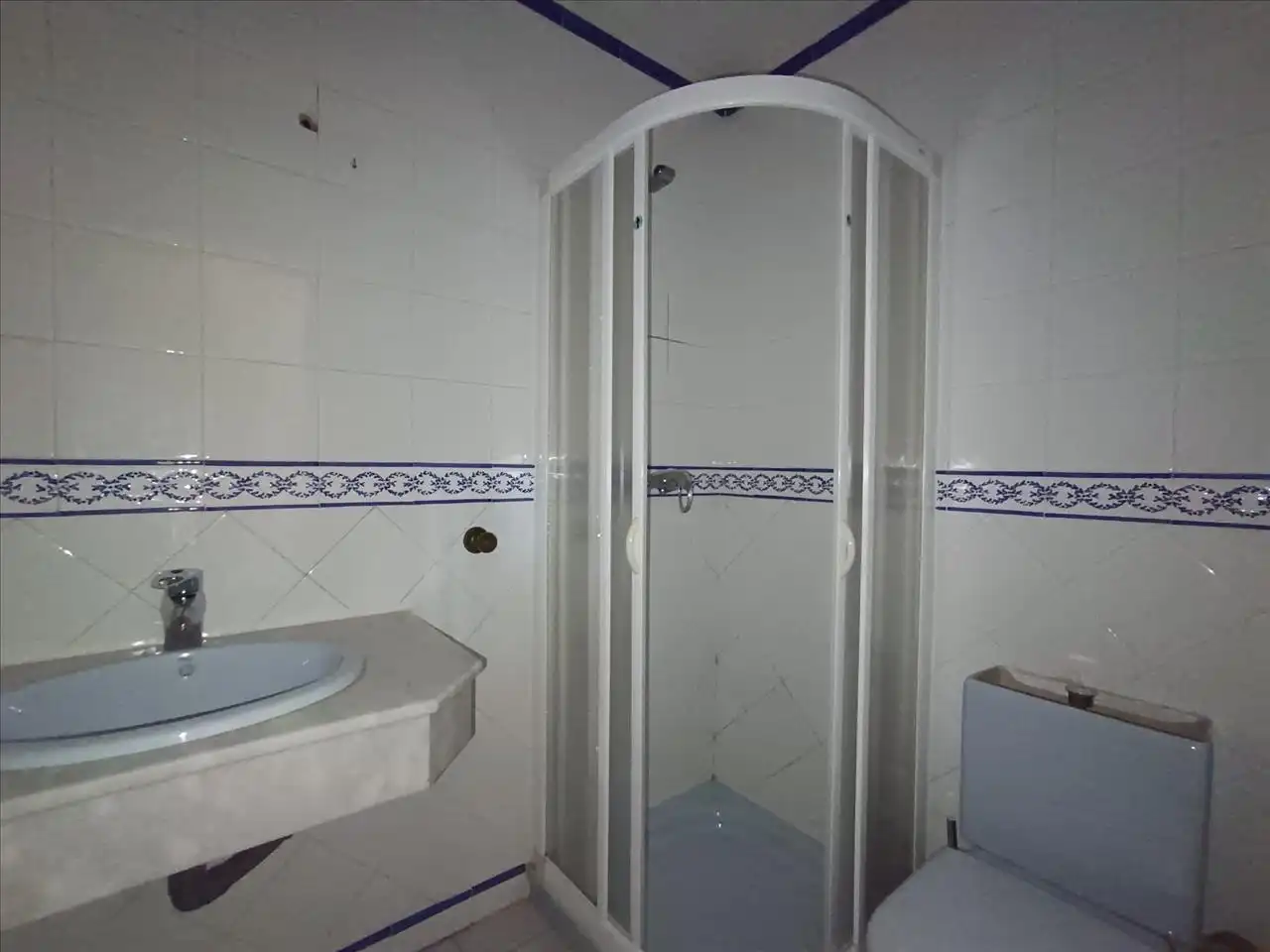 Bany de Casa o xalet en venda en Torrelodones amb Jardí privat i Piscina