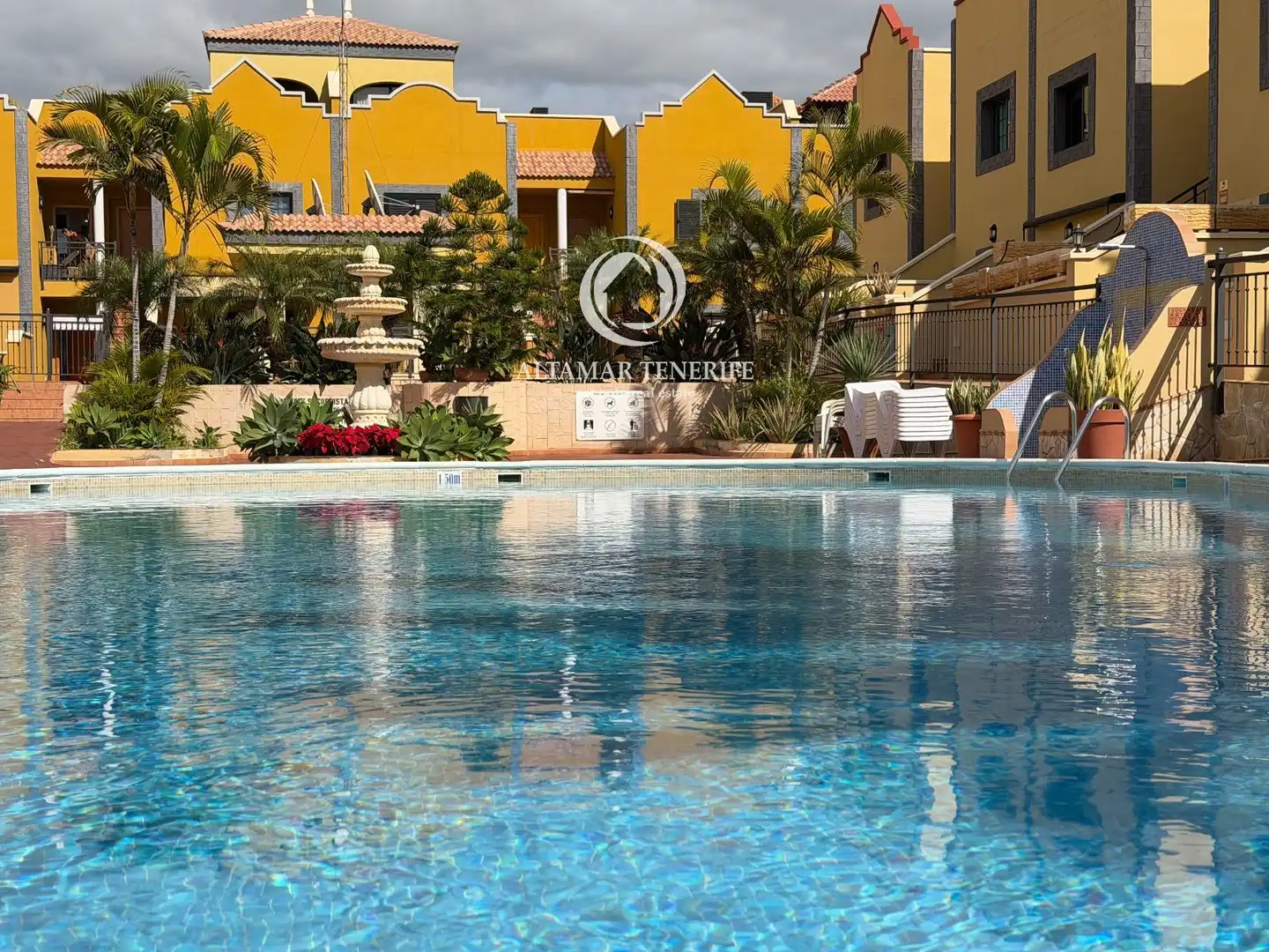 Piscina de Apartament en venda en Adeje amb Terrassa, Traster i Piscina
