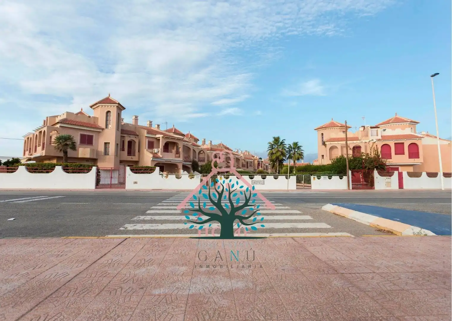 Vista exterior de Dúplex en venta en Mazarrón con Jardín privado, Terraza y Amueblado