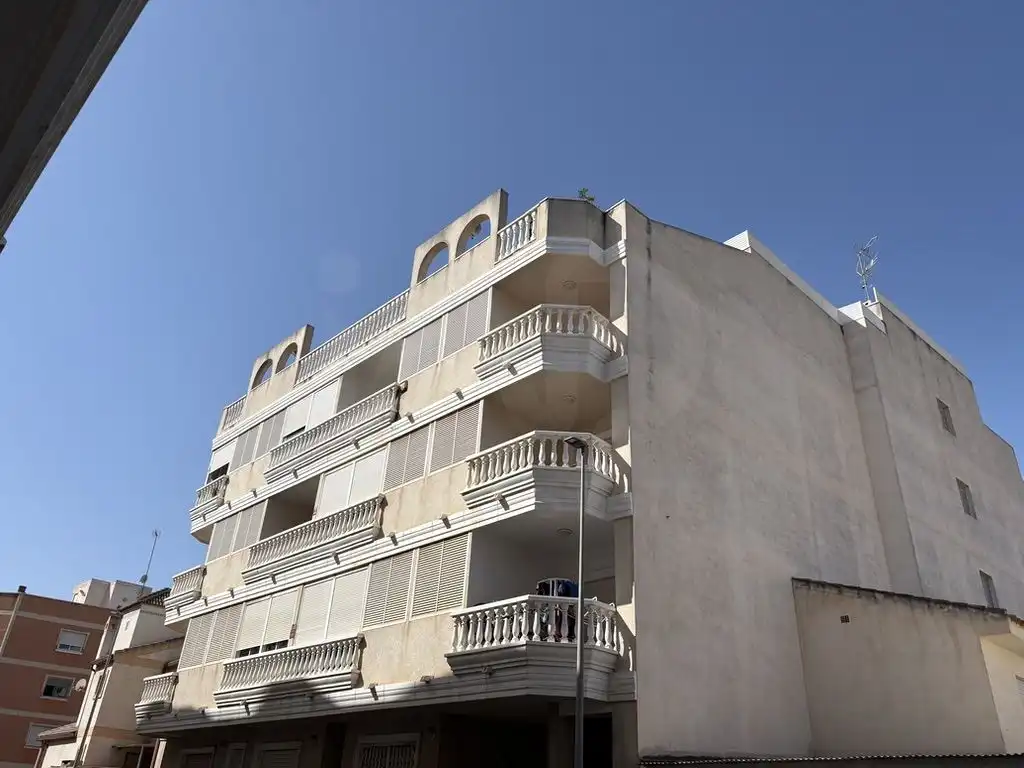 Piso con piscina en venta en Formentera del Segura, imagen 2