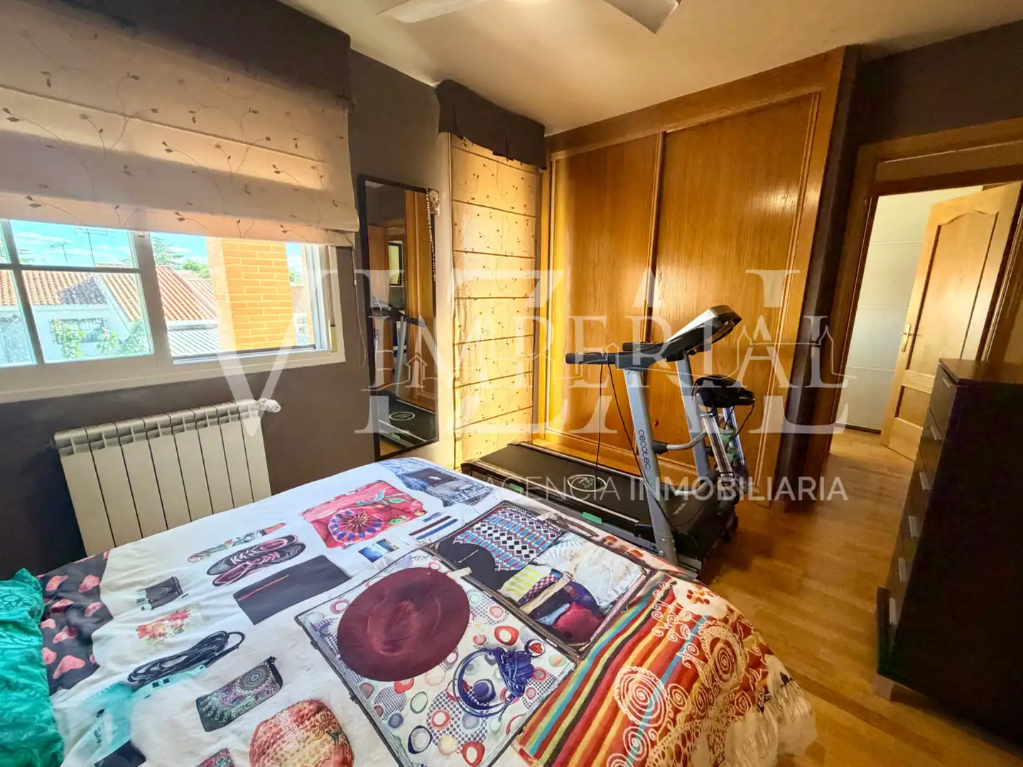 Habitación de Casa adosada en venta en Argés con Aire acondicionado, Calefacción y Amueblado